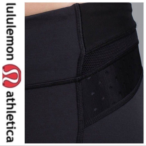 💕SALE💕 Lululemon Black Just Breathe Crops - Picture 11 of 15